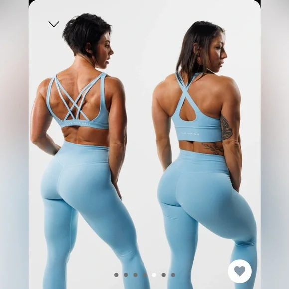 [Flag Nor Fail] NWT ESSENTIAL LEGGING - SKY - Picture 3 of 5